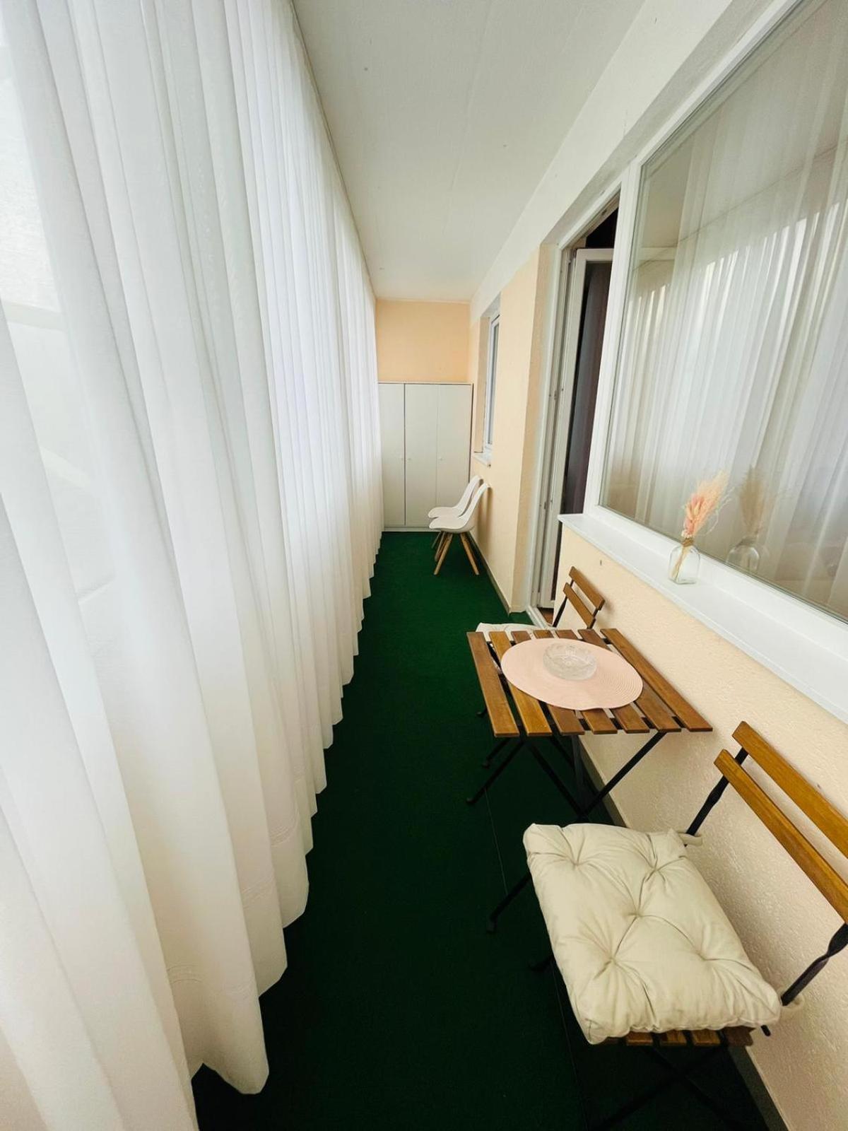 Magnifique Appartment Линц Экстерьер фото